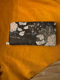 Portafoglio originale Desigual mai usato