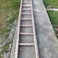 2 SCALE AGRICOLE IN LEGNO 3 MT E 9 MT USATE