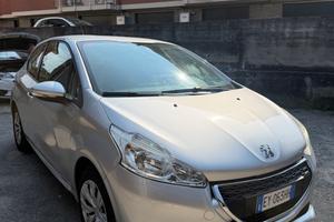 Peugeot 208 1.2 Benzina 82 3 porte Allure
