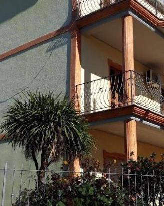 Immobile in asta di 402 m² con più di 5 locali a D