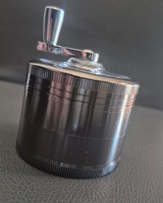 grinder/trituratore metallico fumatori - cucina