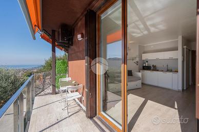 MONOLOCALE A COSTERMANO