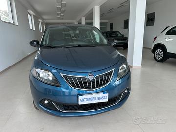 Lancia Ypsilon 1.0 FireFly 5 porte S&S Hybrid Gold