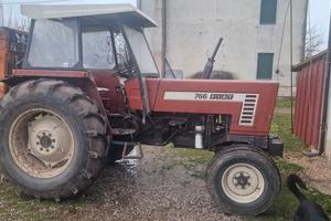 Trattore Fiat 766 2RM
