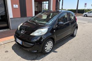 Peugeot 107 1.0 68CV 3p. Plaisir 2Tronic