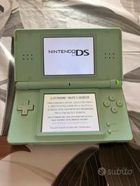 Nintendo DS Lite