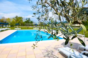 Sirmione - pace e relax - tennis e piscina