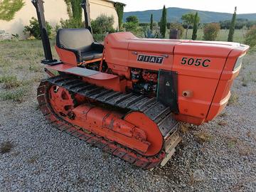 Trattore d'epoca cingolato  fiat  505c