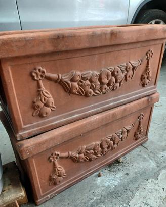 vasi terracotta festonati 