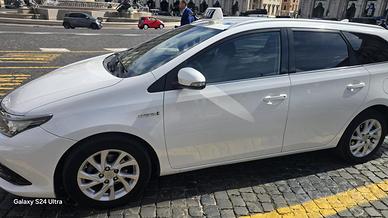Toyota Auris hybrid