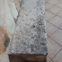 Vecchia lastra in pietra viva