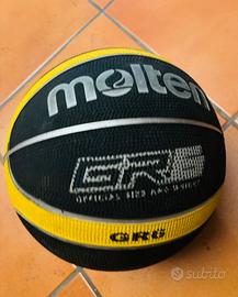 Pallone basket femminile