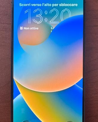 IPhone 17 Pari al nuovo, 100% Batteria con fattura