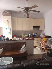cucina componibile  completa di elettrodomestici