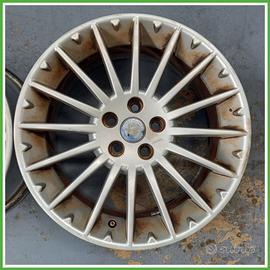 Cerchio Singolo in Lega ALFA ROMEO 147 W8 dal