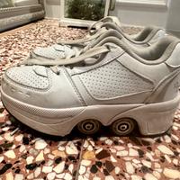 Scarpe con ruotate estraibili