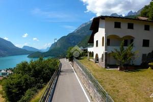 VILLA SINGOLA A MOLVENO