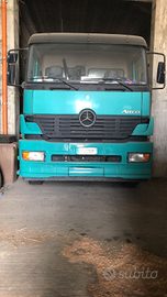 Mercedes DAIMLER CHRYSLER AG 1828