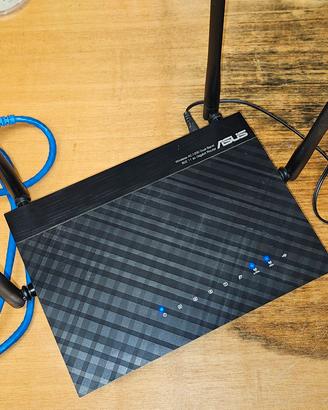 Router Asus mod. RT-AC 1200G +