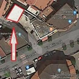 Stanza uso ufficio o studio