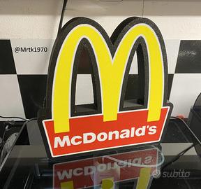 Logo mc donald’s gadget arredo design moderno