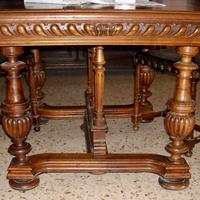 Tavolo antico con 6 sedie