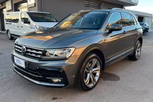 Volkswagen Tiguan 2.0 tdi Advanced R-Line Exterior