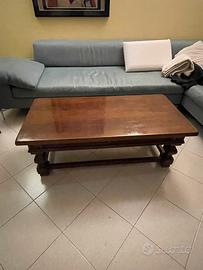 Tavolo basso in arte povera da salotto