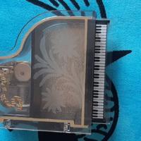 Carillon pianoforte con musica