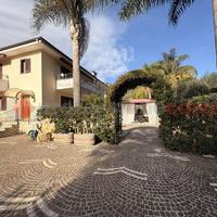 Villetta quadrifamiliare Sperlonga