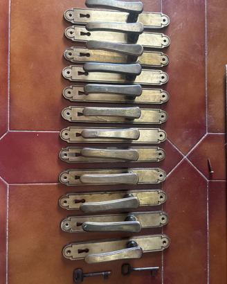 Set 12 maniglie ottone vintage GPB