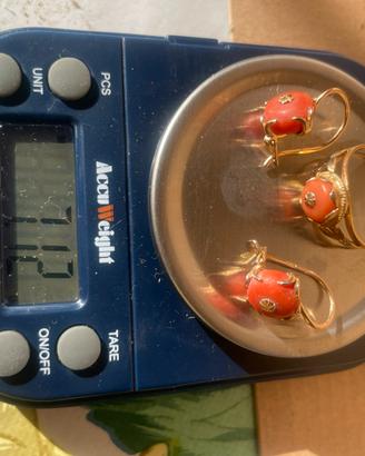 Anello+orecchini corallo rosa e oro