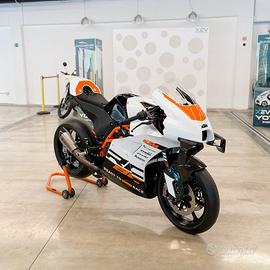 Ktm Altro RC 8C 2024