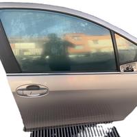 PORTIERA ANTERIORE DESTRA TOYOTA Yaris Serie (14>1