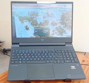 PC gaming marca HP serie VICTUS 15-fb0027nl
