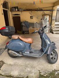 Vespa 250 GTV