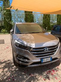 Tucson Hyundai