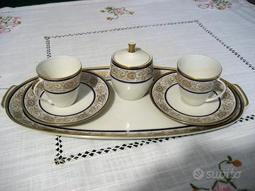 Raffinato set da caffè con vassoio 