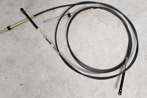 Cavi manetta fuoribordo