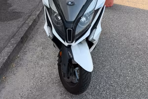 Kymco downtown 350