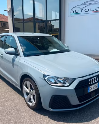 Audi A1 25 1.0 tfsi Admired my20