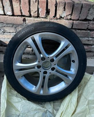 Cerchio Mercedes Classe A + gomma