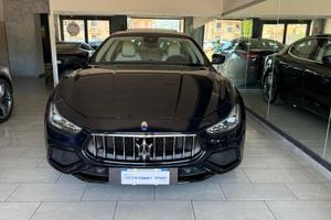 Maserati Ghibli V6 Diesel Gransport TETTO