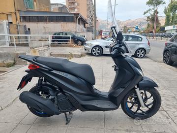 Piaggio Medley 200 2025