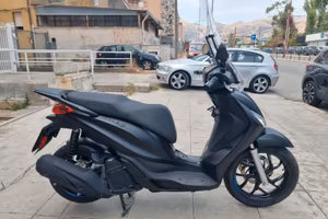 Piaggio Medley 200 2025