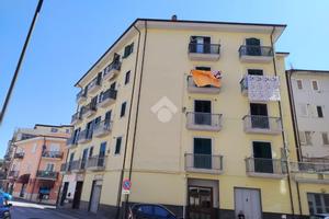 2 LOCALI A ATRIPALDA
