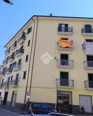 2 LOCALI A ATRIPALDA