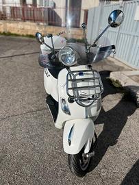 Vespa LX 150 cilindro pistone e altro nuovi