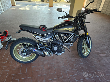 Scrambler 800 full throttle pari al nuovo