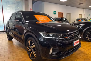 VOLKSWAGEN T-Roc 2.0 TDI DSG R-Line 18" LED VIDE